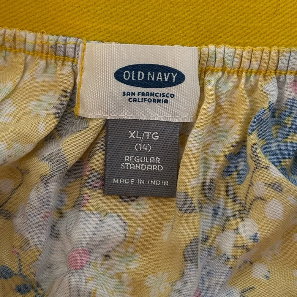 Old Navy NWT Girls Yellow Floral XL Skirt